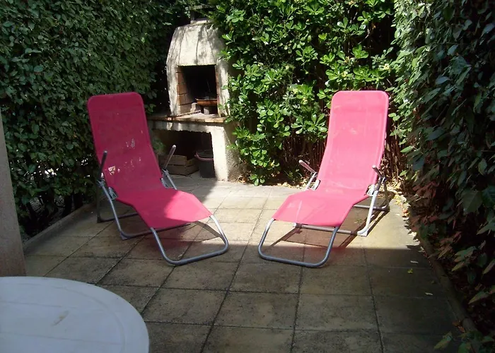 Joli T2 Rdc, Bord De Mer , Piscine , Aresquiers Frontignan Plage 34